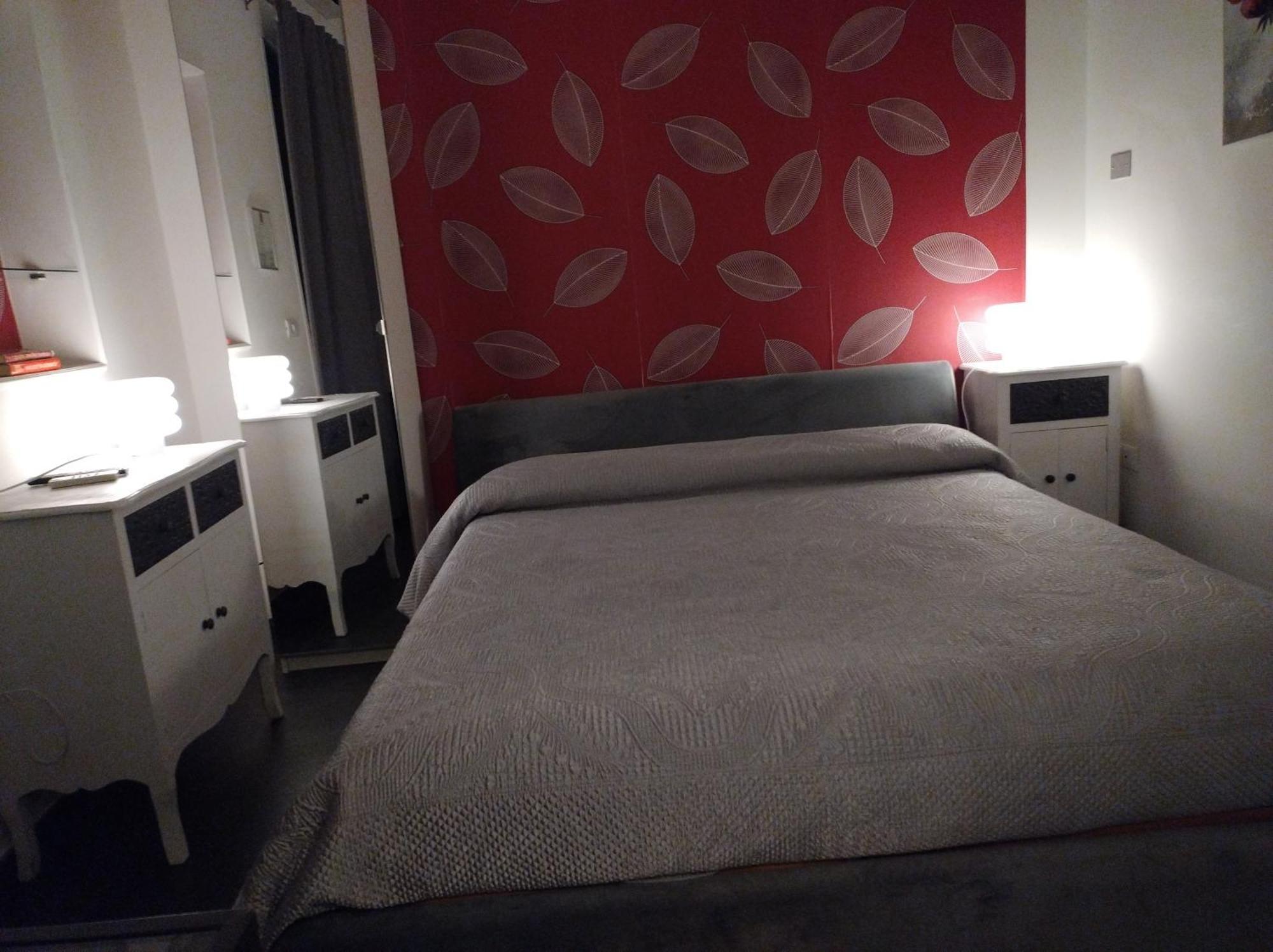 B&B Mini Hotel Incity-Close Train Station And Port- Salerno Dış mekan fotoğraf