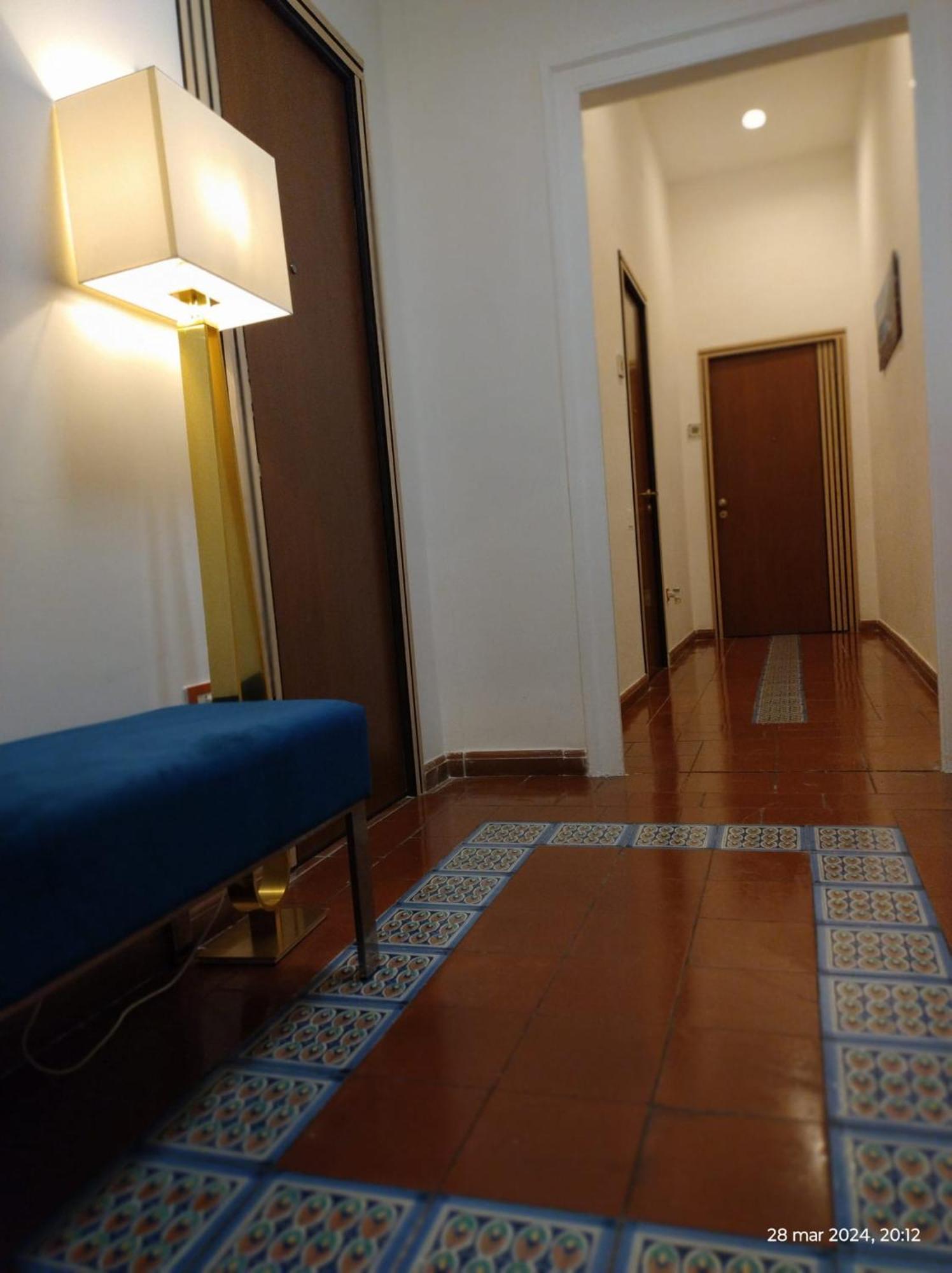 B&B Mini Hotel Incity-Close Train Station And Port- Salerno Dış mekan fotoğraf
