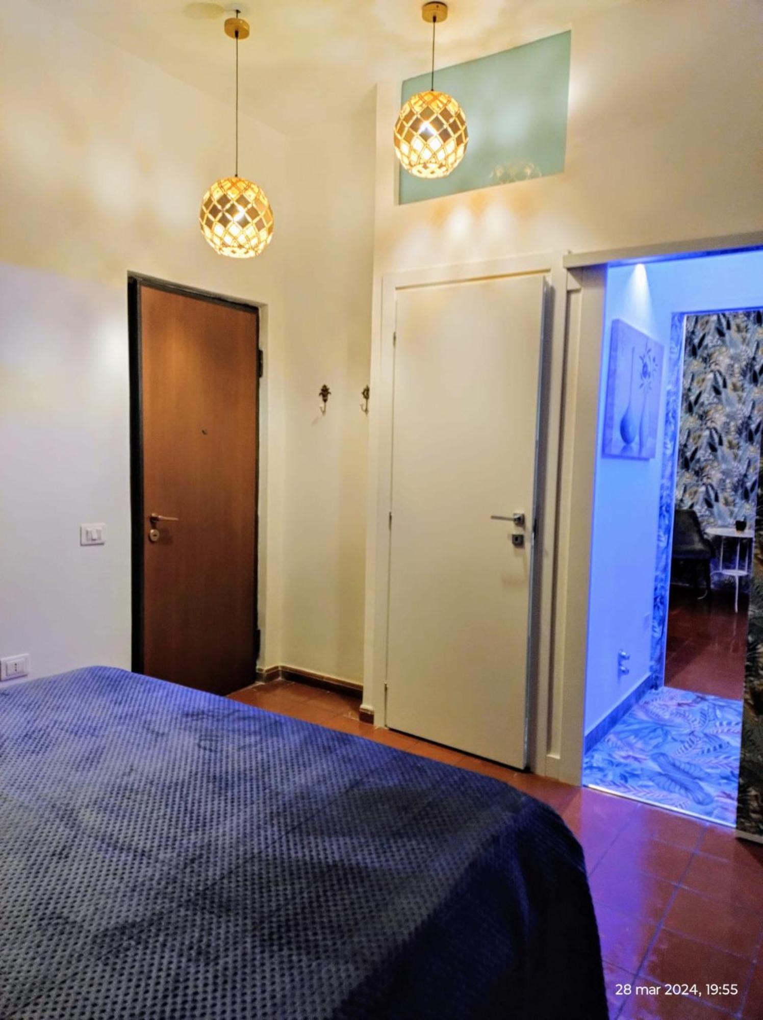 B&B Mini Hotel Incity-Close Train Station And Port- Salerno Dış mekan fotoğraf